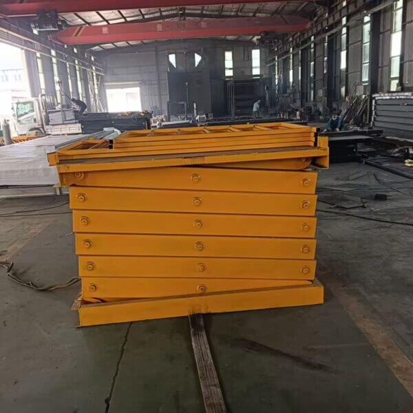 Custom High-Capacity Hydraulic Scissor Lift Table - Image 2